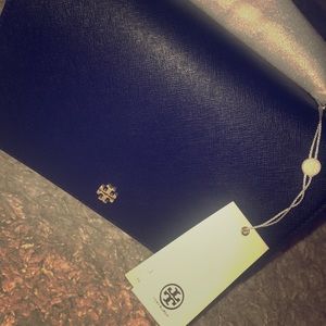 Tory Burch Emerson Adjustable Shoulder Bag